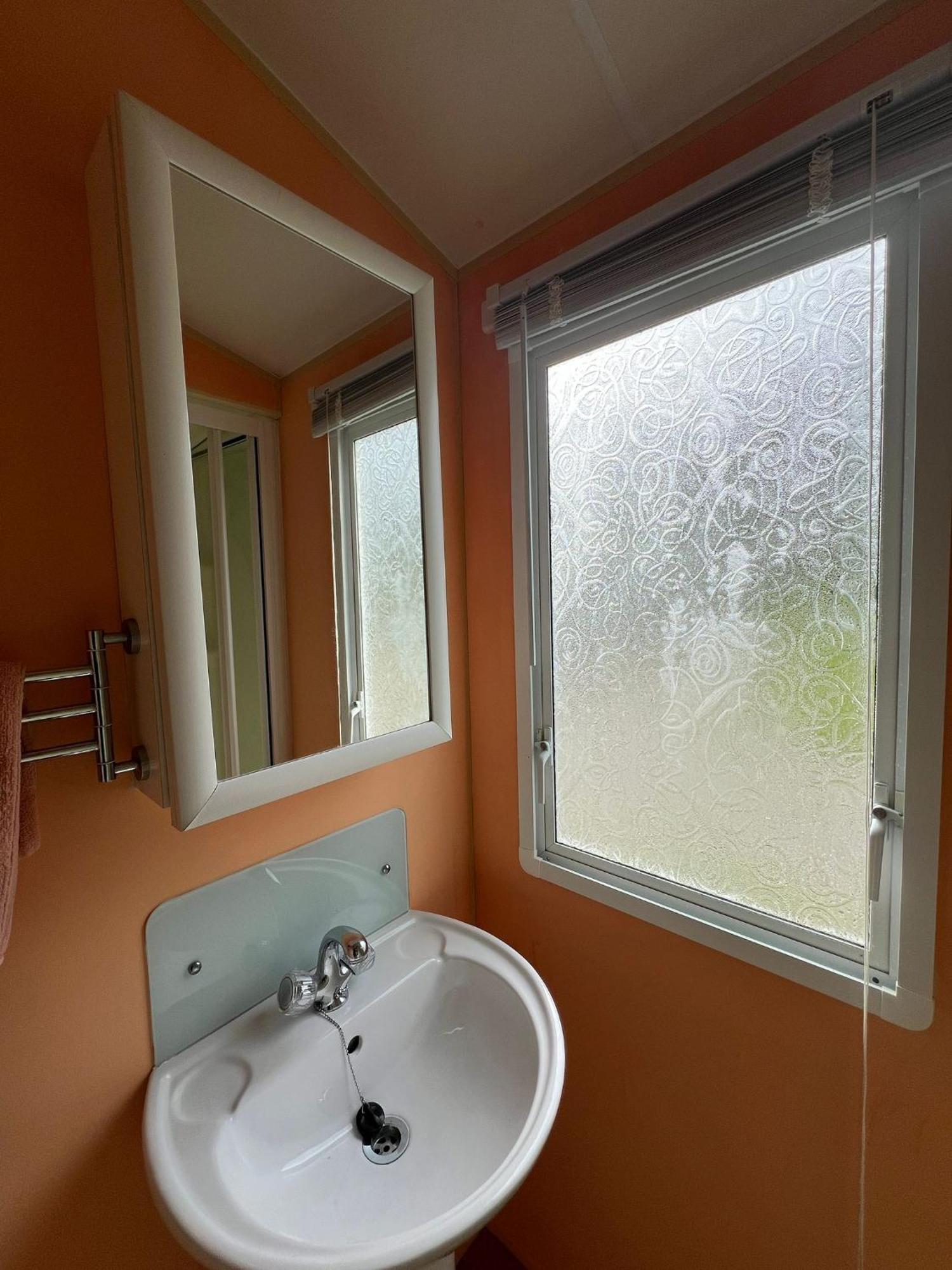 Light And Airy 2 Bedroom Mobile Home آبيريستويث المظهر الخارجي الصورة