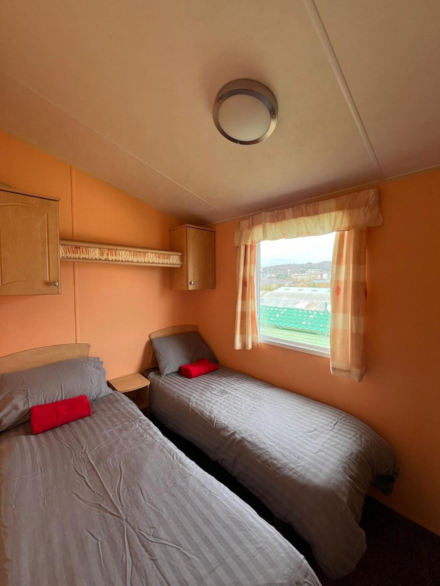Light And Airy 2 Bedroom Mobile Home آبيريستويث المظهر الخارجي الصورة